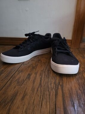 NWOT adidas Ortholite Men's Sneakers